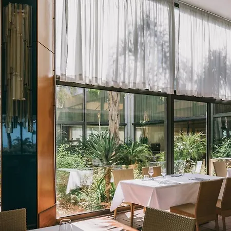 Mclub Alicudi Hotel 4*