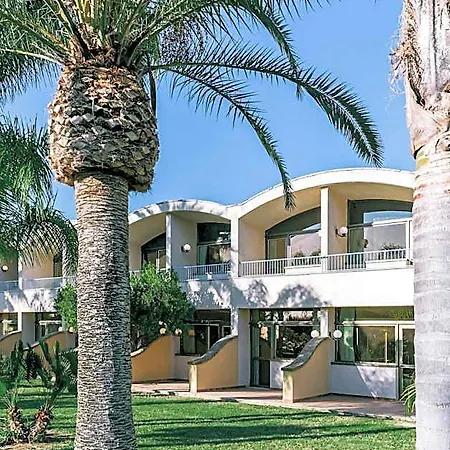 Hotel Mclub Alicudi 4*