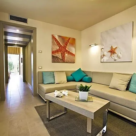 Mclub Alicudi 4*