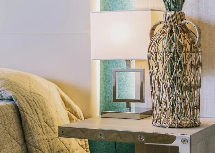 Mclub Alicudi מלון שאקה