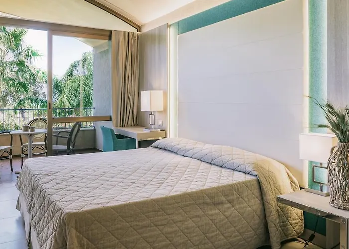 מלון Mclub Alicudi שאקה