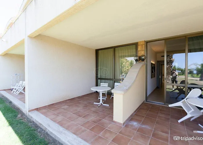 מלון Mclub Alicudi 4*