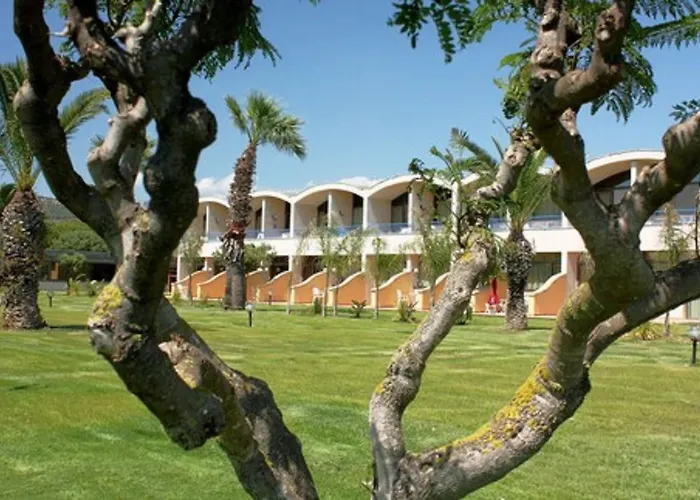 Mclub Alicudi מלון שאקה