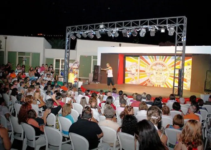 Mclub Alicudi 4* שאקה