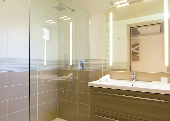 מלון Mclub Alicudi 4*